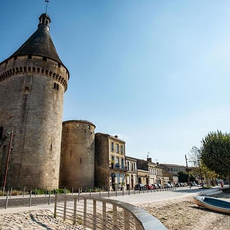 Logis Hotel De La Tour Libourne Kültér fotó