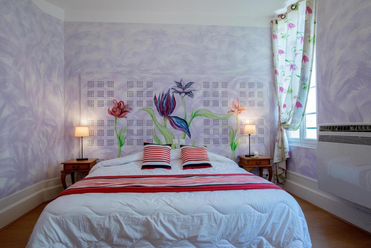 Logis Hotel De La Tour Libourne Kültér fotó